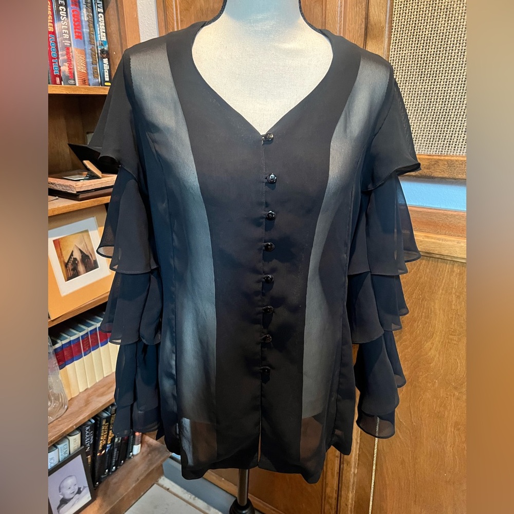 Beautiful Vintage Blouse Size M